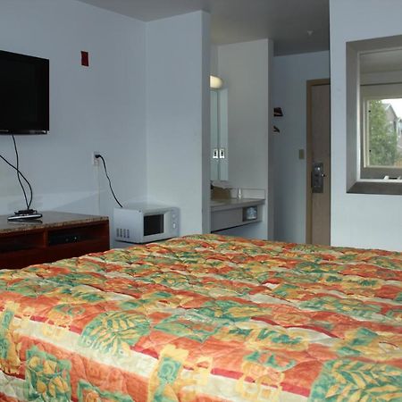 Travel Inn Motel Des Moines Dış mekan fotoğraf